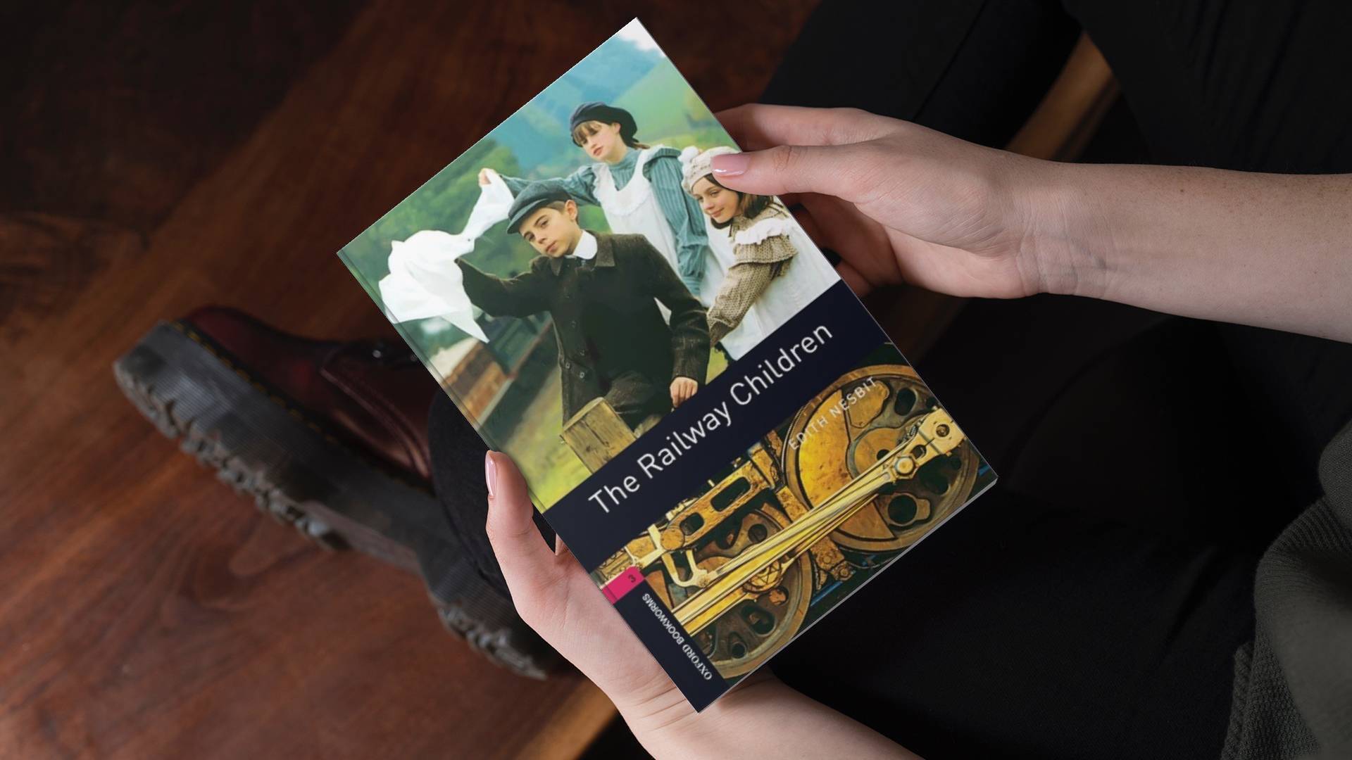 خرید کتاب داستان کوتاه انگلیسی | فروشگاه اینترنتی کتاب زبان | Oxford Bookworms 3 The Railway Children | آکسفورد بوک ورمز سه بچه های ریل راه آهن