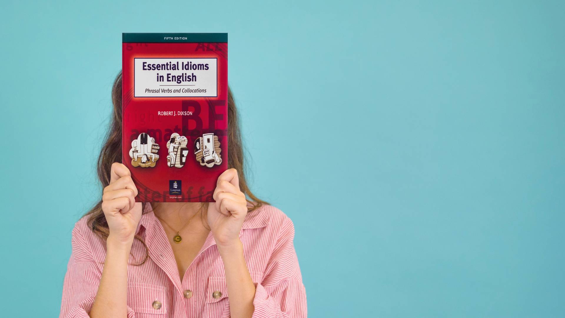 خرید کتاب زبان انگلیسی | کتاب زبان اسنشیال ایدیمز این انگلیش ویرایش پنجم | خرید کتاب Essential Idioms in English Phrasal Verbs and Collocations Fifth Edition