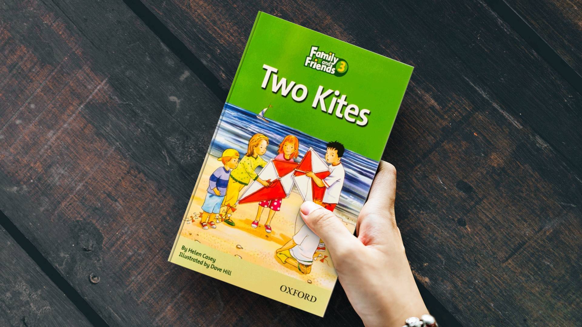 خرید کتاب زبان | فروشگاه اینترنتی کتاب زبان | Family and Friends Readers 3 Two Kites | داستان فمیلی اند فرندز سه تو کایت