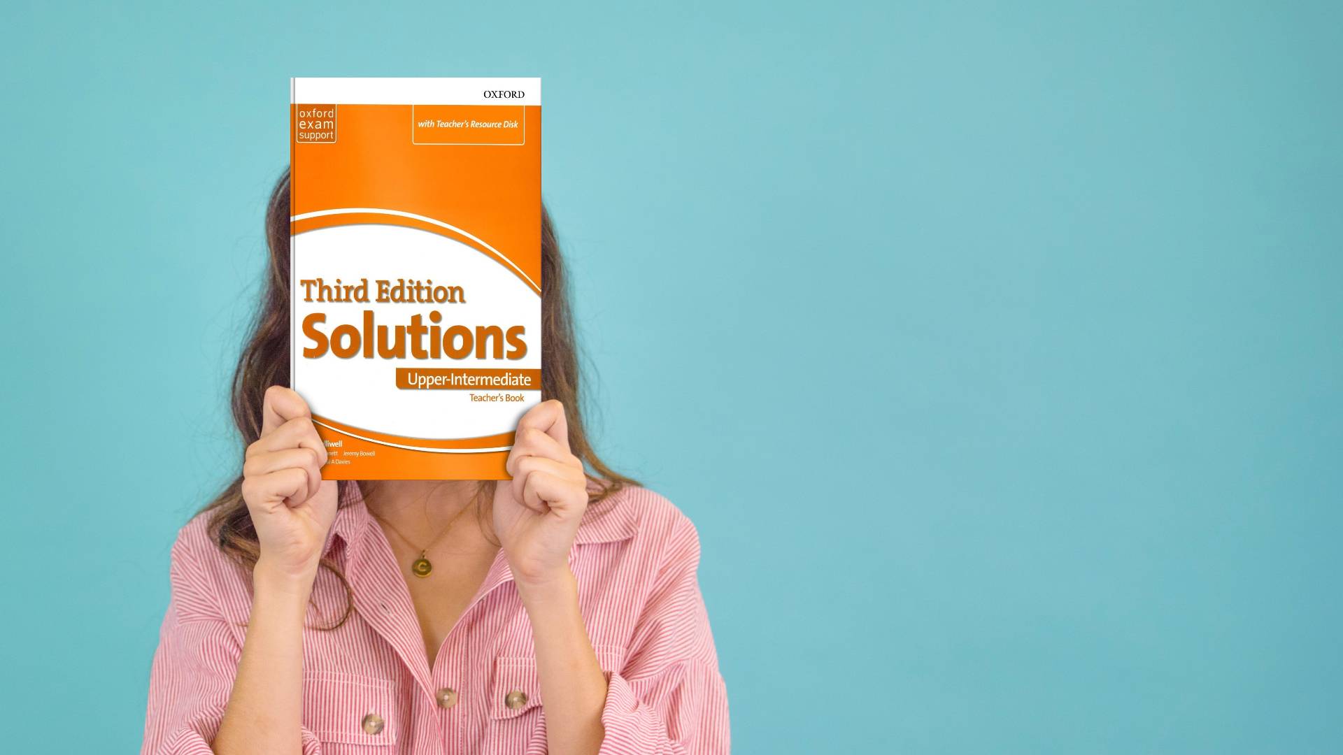 کتاب معلم سولوشنز اپر اینترمدیت ویرایش سوم Solutions Upper Intermediate Teacher’s Book Third Edition