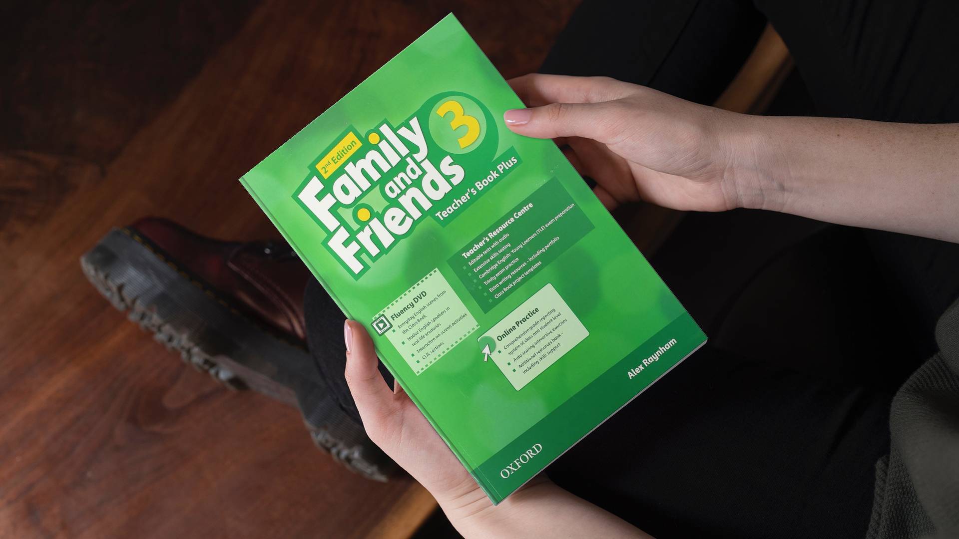 کتاب معلم فمیلی اند فرندز سه ویرایش دوم Family and Friends 3 2nd Edition Teacher's Book